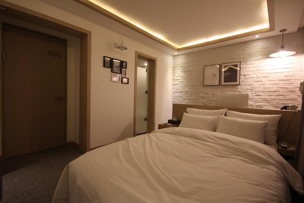 Design Hotel Xym Ulsan Bagian luar foto