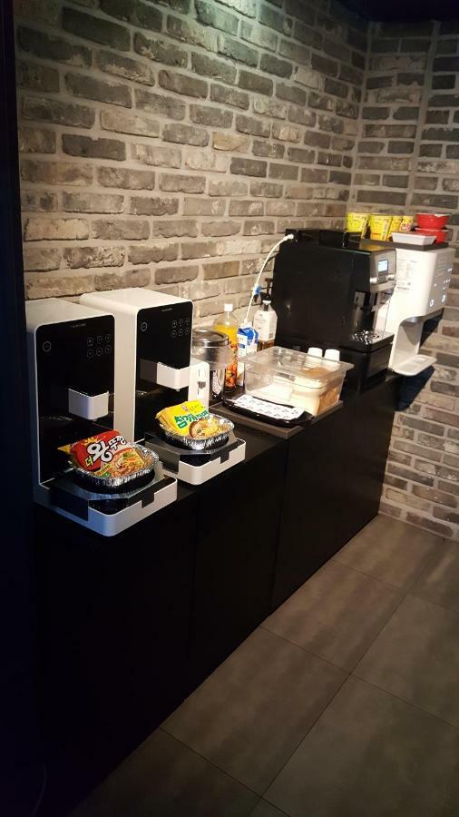 Design Hotel Xym Ulsan Bagian luar foto